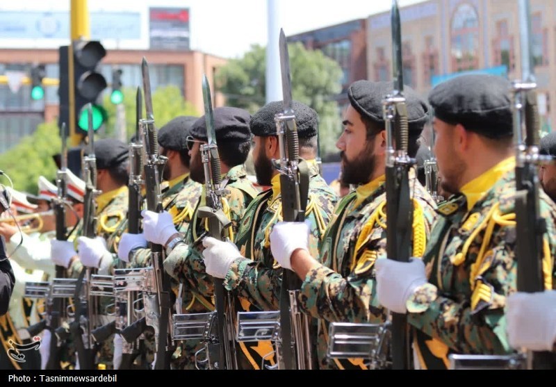 تشیع پیکر مطهر شهید مدافع وطن در اردبیل