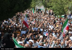 خروش ملت ایران در روز جمعه پشتوانه‌ای قوی برای نیروهای مسلح است