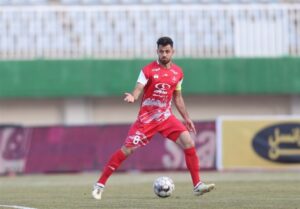 قرارداد پورعلی گنجی با پرسپولیس تمدید شد