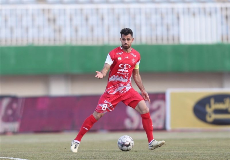 قرارداد پورعلی گنجی با پرسپولیس تمدید شد