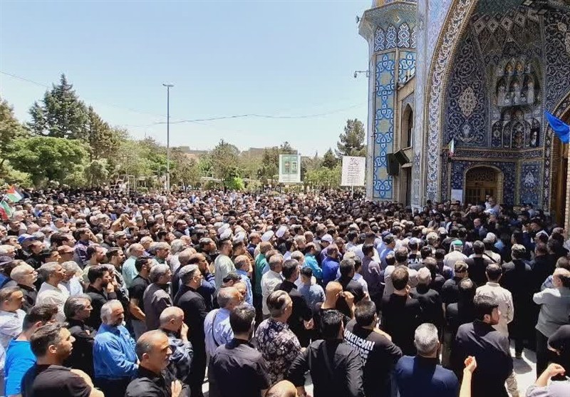 تشییع باشکوه 2 شهید حمله اسرائیل در کرج‌‌