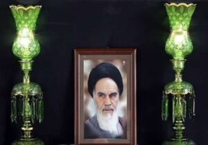نسل معلمانی که دانش‌آموزان خمینی کبیر بودند