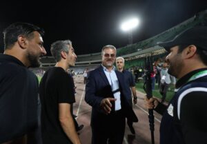 نظری جویباری: جباری اگر دوست داشت بماند و اگر نه برود