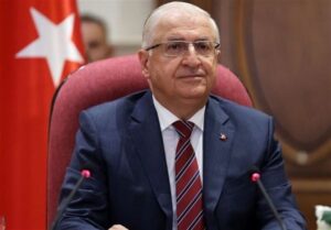وزیر دفاع ترکیه: نظامیان خود را از سوریه خارج نخواهیم کرد