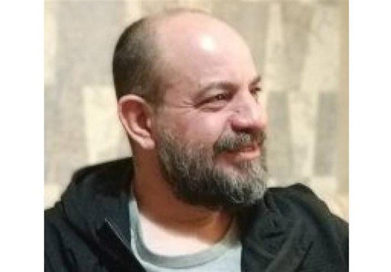 پیروزی بر آسمان حک شده است