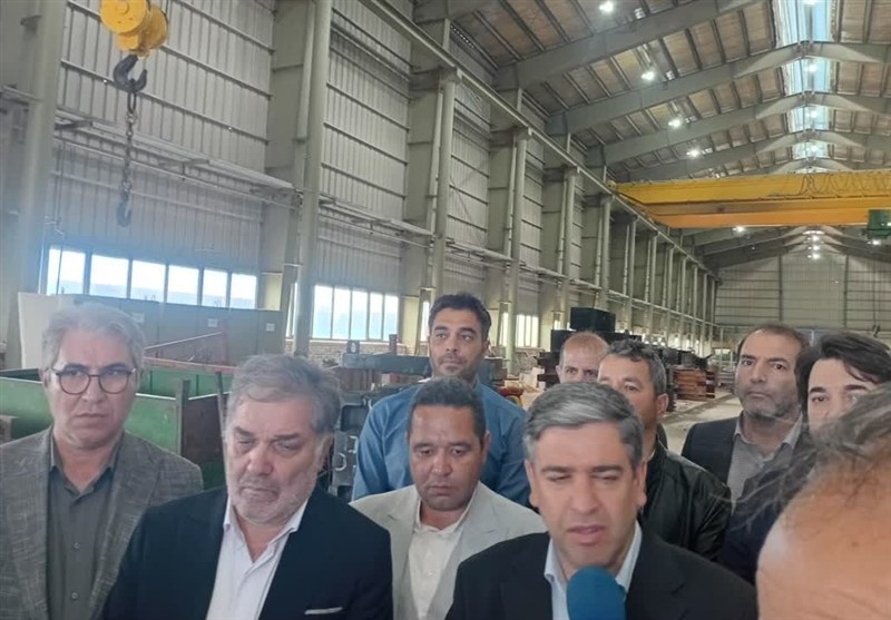 گره‌گشایی از مشکلات سرمایه‌گذاران در مسیر تولید و اشتغال