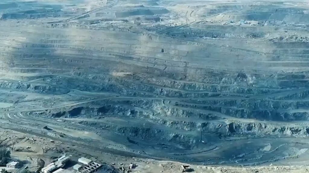 فرش قرمز دولت برای فعالان معدنی