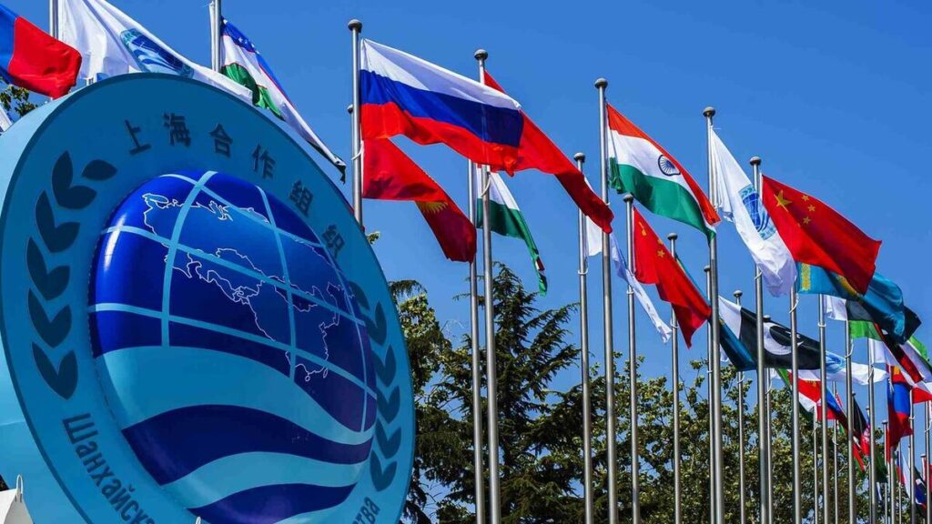 ایران امکان بهره بردن از عضویت شانگهای را در وضعیت تحریمی ندارد!