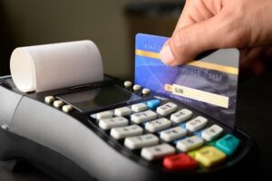 چطور کارت رفاهی ۳۰۰ میلیونی بگیریم؟