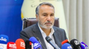 پرداخت ۵هزار همت یارانه سوخت در هر سال| کشور را گران اداره می کنیم