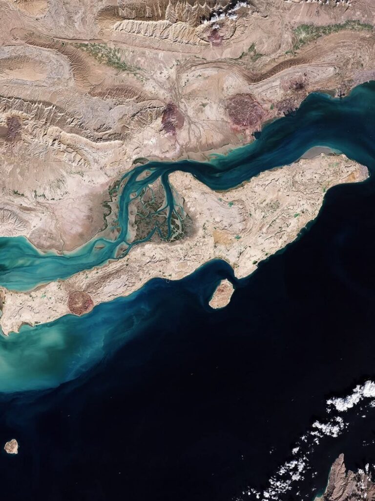 QESHM در میان 10 نقطه مانور جهان از دیدگاه آژانس فضایی اروپا