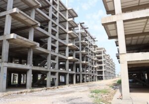 خانه‌دار شدن 900 مددجوی بهزیستی سمنان با همدلی خیران