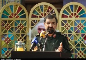 محسن رضایی:روزی می رسد که چیزی از آمریکا و اسرائیل باقی نخواهد ماند