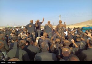آیین کهن گل‌مالی در شهر بن