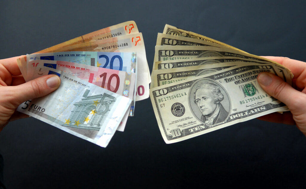 ارز اصلی سرمایه‌گذاری در 2026 کدام است؟