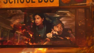 تریلر جدید فیلم The Lost Bus تلاش متیو مک‌کانهی برای فرار از آتش‌سوزی کالیفرنیا را نشان می‌دهد - گیمفا