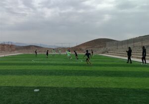 احداث بزرگترین زمین چمن مصنوعی غرب کشور