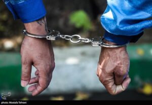 دستگیری سارقین منزل و کشف 400 گرم طلا‌های مسروقه