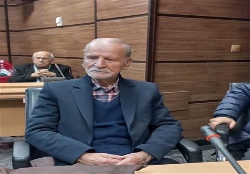 شعر عاشورایی باید مردم را به فکر و حرکت وادارد