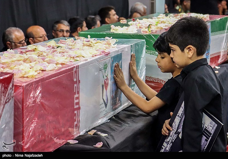 تشییع پیکر مطهر سه شهید در مشهد