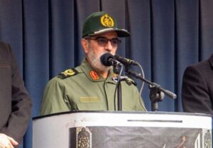 مردم ایران در خط مقدم مبارزه با استکبار جهانی قرار دارند