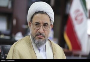 مسلمانان جهان با هوشیاری و تکلیف‌شناسی ترامپ را متوجه می‌کنند که فتوا چیست