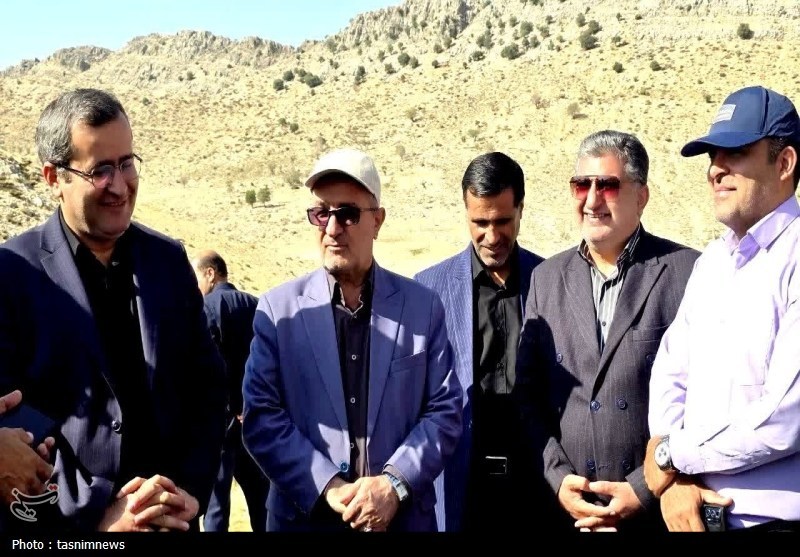 بازدید مسئولان از پروژه راهسازی تنگاری