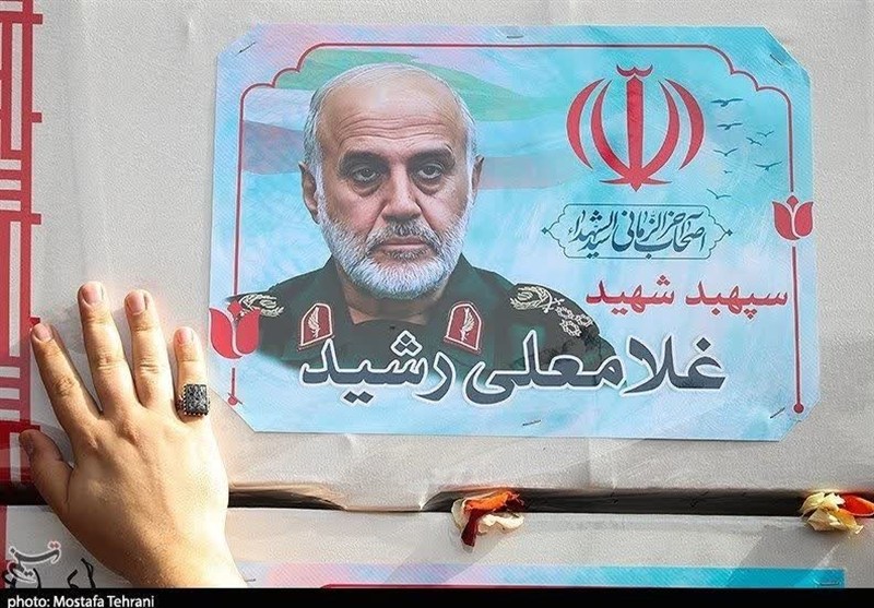 دستنوشته سردار رشید یک هفته قبل از شهادت+تصاویر