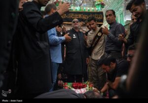 وداع باشکوه با شهید محمد منصوری در حرم مطهر حضرت شاهچراغ (ع)