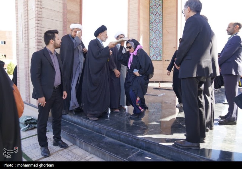 پیاده روی Arbaeen تجلی فداکاری جهان به سید الشوهادا (AS) است