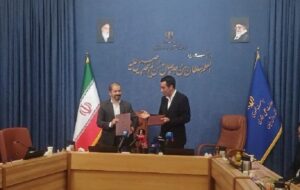 صنایع کشور برای استفاده از رساله‌های تحقیق و توسعه اعتبار مالیاتی می‌گیرند