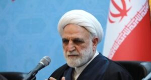 رئیس عدلیه: وثایق منقول را هم از مردم قبول کنید