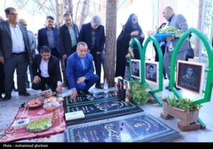 فرماندار فرماندار خراسان جنوبی به شهید و روزنامه نگاران فقید استان
