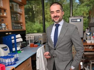 ساخت واکسن HIV برای نوزادان که ایمنی چندساله ایجاد می‌کند