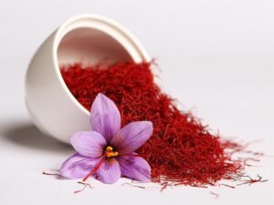 قاچاق ماهانه ۱۰ تن زعفران به آن سوی مرزها