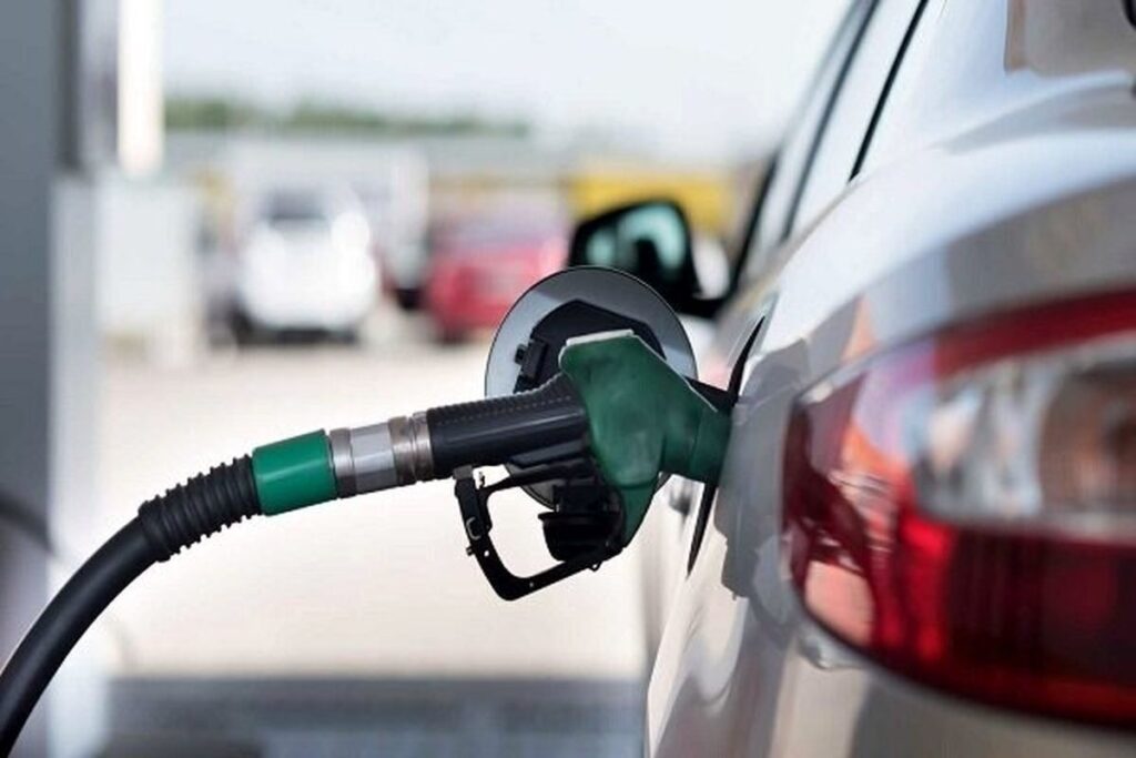 افزایش قیمت بنزین؛ ضرورت یا خطای سیاستی؟