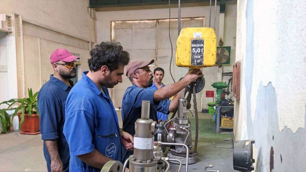 صنعت زیر بار قطعی برق تا سیاست‌گذاری‌های ناکارآمد