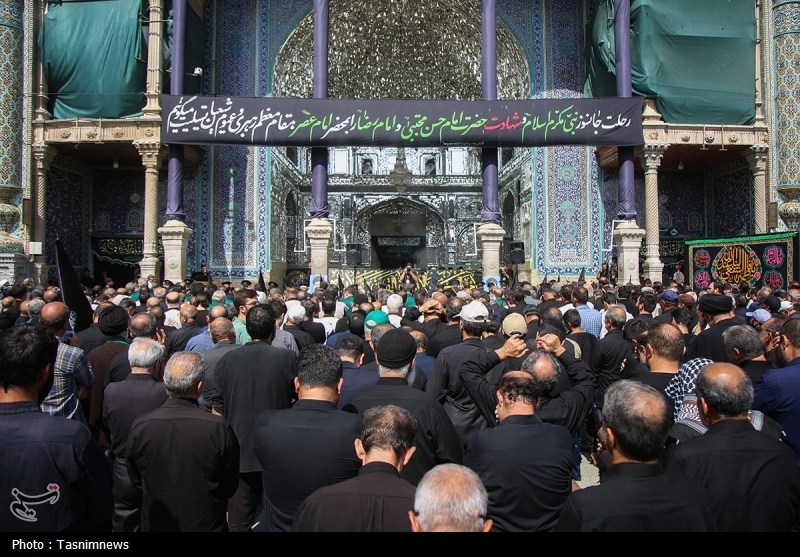 عزاداری خادمان حرم پیامبر ماتمه (ع) در سالگرد شهادت امام رضا (AS)+ تصویر