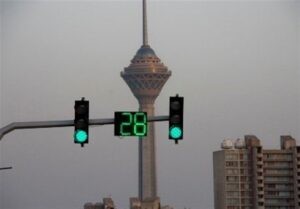 رفع خاموشی 20 درصد چراغ‌های راهنمایی تقاطع‌های تهران/پایان خاموشی‌ 300 تقاطع تا پایان سال