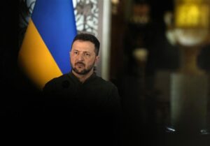 زلنسکی روسیه و ایران را تحریم کرد