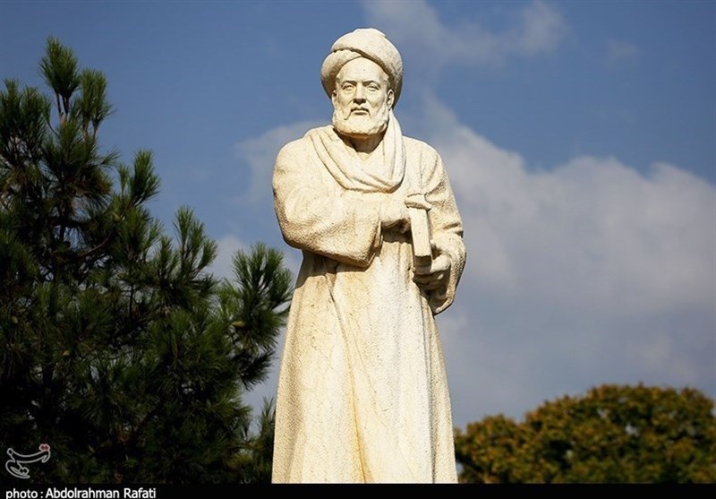 ابن‌سینا را با توجه به شیعه بودن خودمان بازخوانی کنیم