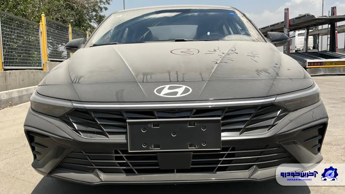 الانترا فول آپشن کرمان موتور به گمرک رسید