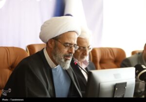 انتقاد امام جمعه بجنورد از بی‌برنامگی قطع برق در خراسان شمالی