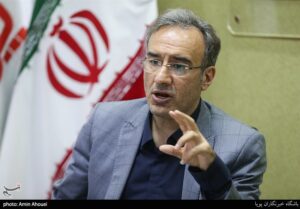 تبریک پدرام پاک آیین به خبرنگار تسنیم به مناسبت دریافت جایزه « شیرین ابوعاقله»