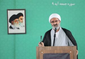 تاکید امام جمعه سمنان بر تقویت بنیان‌های فکری و عقیدتی نیروهای مسلح