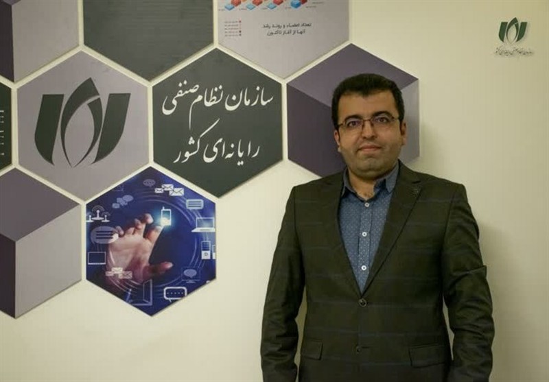 توسعه صنعت سخت‌افزار با تکیه بر توان بومی