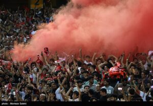 دیدار تیم‌های فوتبال سپاهان اصفهان و پرسپولیس