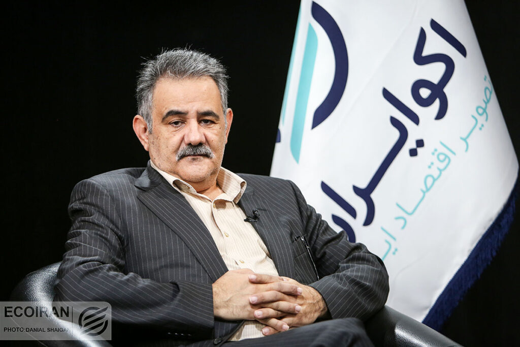 حذف چهار صفر اقدام اقتصادی نیست ، این یک اقدام چشمگیر است