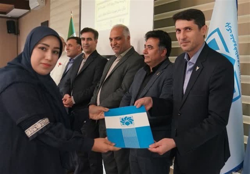 خبرنگار تسنیم در رویداد تولید محتوای دیجیتال درخشید