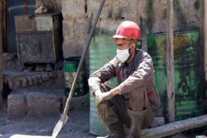 دستمزد کارگران دو بار در سال
